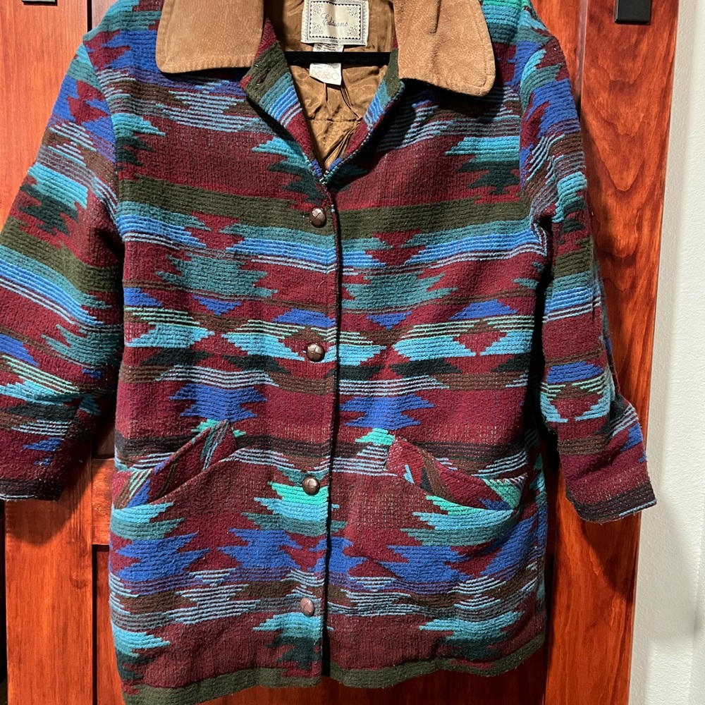 Editions Aztec 20% wool multi colored fully lined size medium women’s jacket.